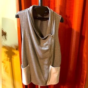 New York & Co Vest